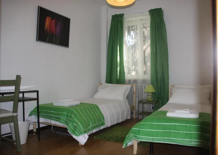 Lotus Nocleg ze śniadaniem Mediolan