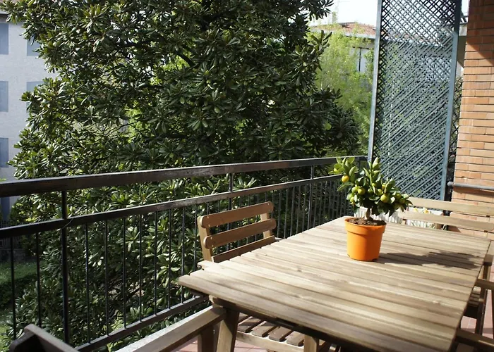 Nocleg ze śniadaniem Lotus 5*