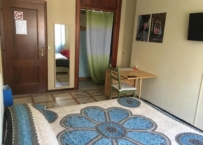 فندق مبيت وإفطار Lotus